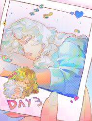  2girls blonde_hair chibi chibi_inset closed_eyes english_text heart highres holding holding_photo kissing_head koiii_(ichikakoiii) lying multiple_girls on_stomach parted_lips photo_(object) polaroid_photo reverse:1999 shirt sleeping vila_(reverse:1999) white_hair white_shirt windsong_(reverse:1999) yuri zzz 