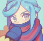  1boy blue_eyes blue_hair blue_mittens blue_scarf commentary_request eyelashes green_background grusha_(pokemon) hand_up jacket long_sleeves looking_at_viewer male_focus mittens pokemon pokemon_(game) pokemon_sv portrait scarf scarf_over_mouth solo striped striped_scarf wusagi2 yellow_jacket 
