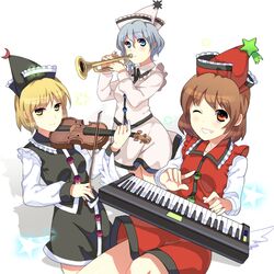  blonde_hair blue_eyes brown_eyes brown_hair garigarigari grin hat instrument keyboard keyboard_(instrument) lavender_hair looking_at_viewer lunasa_prismriver lyrica_prismriver merlin_prismriver short_hair smile touhou trumpet violin wink yellow_eyes 