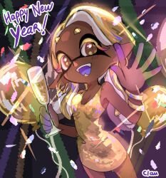  alcohol balloon blonde_hair breasts champagne champagne_flute colored_eyelashes commentary confetti cup dark-skinned_female dark_skin drinking_glass earrings english_commentary fangs frye_(splatoon) happy_new_year highres inkling jewelry norishiitsu open_mouth pointy_ears smile splatoon_(series) splatoon_3 tagme tentacle_hair yellow_eyes 
