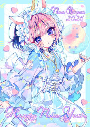  1girl 2026 :o akiyama_enma black_hair blue_nails blush bonnet character_name choker commentary cotton_candy food frilled_bonnet frills happy_new_year highres holding holding_cotton_candy holding_food looking_at_viewer multicolored_hair noa-senpai_wa_tomodachi. pink_hair saotome_noa solo split-color_hair symbol-only_commentary unicorn_horn violet_eyes 