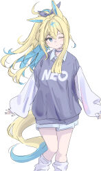  1girl absurdres alternate_costume alternate_hairstyle animal_ears blonde_hair blue_eyes blue_hair closed_mouth clothes_writing colored_inner_animal_ears colored_inner_hair commentary_request feet_out_of_frame grey_shirt highres horse_ears horse_girl horse_tail long_hair long_sleeves multicolored_hair nazmocha neo_universe_(umamusume) one_eye_closed ponytail puffy_long_sleeves puffy_sleeves shirt simple_background socks solo standing tail umamusume white_background white_socks yellow_tail 