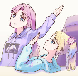  2girls animal_print anyoji_hime anyoji_hime_(winter_loungewear) arm_up blonde_hair blue_eyes blue_hair blue_hoodie cat_print clothes_writing commentary curtained_hair flower gradient_hair hair_flower hair_ornament highres hood hood_down hoodie lao_ren_xing light_frown link!_like!_love_live! long_hair love_live! mira-cra_park! multicolored_hair multiple_girls osawa_rurino osawa_rurino_(winter_loungewear) parted_bangs pink_flower pink_hair print_hoodie profile purple_hoodie sidelocks twintails virtual_youtuber 