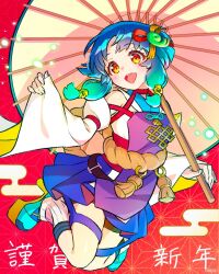  1girl bare_shoulders blush commentary eyelashes gradient_hair green_hair hair_ornament highres holding holding_umbrella japanese_clothes kimono low_twintails magatama monster_strike multicolored_hair official_art open_mouth red_background rope shimenawa skirt smile solo thighs twintails umbrella yakumo_(monster_strike) 