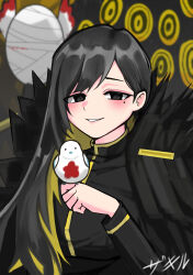  1girl absurdres asymmetrical_hair big_bird_(project_moon) binah_(project_moon) black_dress black_eyes black_hair blonde_hair coat colored_inner_hair commentary dress fur_trim highres judgement_bird library_of_ruina lobotomy_corporation long_hair looking_at_viewer mole mole_under_eye multicolored_hair parted_lips project_moon punishing_bird smile solo zakir_(renc8235) 