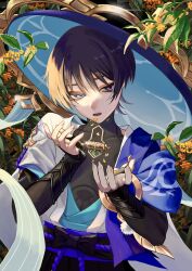  1boy armor belt black_belt black_bodysuit black_bow black_bridal_gauntlets black_hair blue_cape blue_hat blue_kimono blue_sleeves bodysuit bow bridal_gauntlets cape covered_collarbone empty_eyes eyeliner falling_flower falling_petals feathers fingernails flower furisode genshin_impact glint gold gold_ring hat highres japanese_armor japanese_clothes jingasa juban kimono kote kurokote layered_sleeves leaf looking_at_viewer makeup male_focus middle_ring open_clothes open_hands open_kimono open_mouth outdoors petals plant pom_pom_(clothes) purple_rope purple_sash red_eyeliner rope sash scaramouche_(genshin_impact) short_sleeves shoulder_peek sidelighting solo tilted_headwear tsurime uneven_eyes upper_body uragoi violet_eyes wanderer_(genshin_impact) white_kimono white_sleeves white_trim wispy_bangs yellow_feathers yellow_flower yellow_petals 