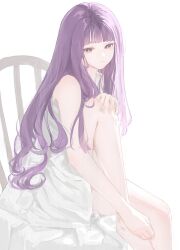  1girl bare_legs bare_shoulders barefoot blunt_bangs chair chinese_text cowboy_shot dress expressionless feet_on_chair fern_(sousou_no_frieren) hand_on_own_foot hand_on_own_knee head_tilt highres hugging_own_leg leg_up long_hair looking_to_the_side no_shoes purple_hair ronuma simplified_chinese_text sitting sleeveless solo sousou_no_frieren thinking violet_eyes white_background white_dress 