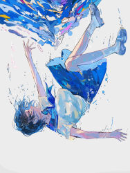  1girl black_hair blue_eyes blue_sailor_collar blue_skirt commentary_request falling floating grey_background hagimorijia highres loafers original pleated_skirt sailor_collar school_uniform serafuku shoes short_hair skirt socks solo underwater white_serafuku white_socks 