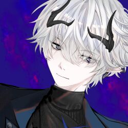  1boy absurdres ardashir_(arknights) arknights arknights:_endfield black_shirt blue_eyes blue_jacket chinese_commentary closed_mouth commentary_request highres jacket male_focus meiyou_banfa_xiang_bu_chu pointy_ears portrait shirt smile solo turtleneck turtleneck_shirt 
