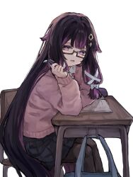  1girl alternate_costume arm_rest black-framed_eyewear black_hair black_skirt bow chair columbina_(genshin_impact) contemporary desk genshin_impact glasses hair_bow hair_ribbon hashtag-only_commentary highres holding holding_pen long_hair looking_at_viewer multicolored_hair on_chair open_mouth pen pink_sweater purple_hair ribbon school_desk semi-rimless_eyewear simple_background sitting skirt solo streaked_hair sweater under-rim_eyewear very_long_hair violet_eyes white_background white_bow white_ribbon yuno06144 