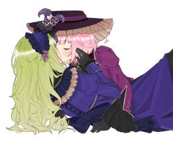  2girls black_bonnet black_gloves bonnet closed_eyes commentary dress gloves green_hair hat heart highres juliet_sleeves kiss kusanagi_nene long_hair long_sleeves multiple_girls ootori_emu pink_hair project_sekai puffy_sleeves purple_dress purple_hat short_hair simple_background the_coconutnut untranslatable_commentary white_background yuri 