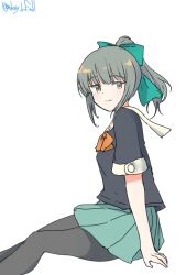  1girl adapted_costume black_pantyhose black_shirt bow bowtie brown_eyes commentary_request feet_out_of_frame green_skirt grey_hair highres kantai_collection long_hair one-hour_drawing_challenge orange_bow orange_bowtie pantyhose pleated_skirt ponytail robinson_(day_l_full) sailor_collar school_uniform serafuku shirt simple_background skirt solo white_background white_sailor_collar yuubari_(kancolle) 