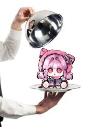  1boy 1girl :o bare_shoulders black_socks blunt_bangs bow bowtie chibi chinese_commentary choker commentary_request country_lolita double_bun fengmi_youzi_hua frilled_headwear frilled_wrist_cuffs frills fur_choker grey_choker hair_bun hair_intakes hands_on_own_knees hat hat_bow hat_ornament highres infinity_nikki kneehighs knees_up leaf_hat_ornament light_blush lolita_fashion long_hair looking_at_viewer low_twintails mini_person minigirl nikki_(series) official_alternate_color on_plate open_mouth photo_inset pink_bow pink_bowtie pink_eyes pink_hair pink_hat pink_shoes pink_wrist_cuffs plaid_clothes plaid_socks shoes sidelocks simple_background single_stripe sitting socks striped_bow tareme twintails very_long_hair waiter wavy_hair whispers_of_bliss_(infinity_nikki) white_background wrist_cuffs 