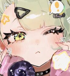  ! 1girl :< arm_warmers bandaid bandaid_hair_ornament blush closed_mouth collar commentary drawn_horns drawn_whiskers fingernails green_eyes green_hair hair_ornament heart heart_hair_ornament highres looking_at_viewer multiple_hair_clips one_eye_closed pink_arm_warmers pink_nails pof_h0 portrait solo spoken_exclamation_mark star_(symbol) sunna_(zenless_zone_zero) untranslatable_commentary zenless_zone_zero 