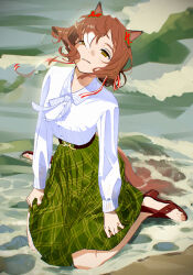  1girl animal_ears brown_eyes brown_hair closed_mouth commentary_request fine_motion_(casual)_(umamusume) fine_motion_(umamusume) green_skirt hair_between_eyes harapekopoppo highres horse_ears horse_girl horse_tail long_sleeves looking_up multicolored_hair sandals shirt sitting skirt solo streaked_hair tail umamusume upper_body wariza water watermark white_shirt 
