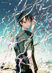  1boy absurdres artist_name black_hair black_shirt blue_eyes blue_sky chinese_commentary city commentary_request confetti day from_behind glasses hand_in_pocket hand_up highres looking_at_viewer looking_back male_focus one_eye_closed parted_lips rimless_eyewear shirt short_hair short_sleeves shusuzu sky smile solo streamers upper_body watanuki_kimihiro watermark weibo_watermark xxxholic 