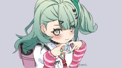  1girl arm_warmers bag black_choker blush choker commentary_request green_eyes green_hair grey_background hair_ornament heart highres itoma_mahimahi looking_at_viewer multiple_hair_clips necktie red_necktie shirt simple_background solo striped_arm_warmers sunna_(zenless_zone_zero) white_shirt zenless_zone_zero 