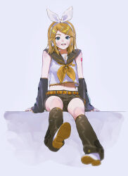  1girl absurdres belt blonde_hair blue_eyes blush boots bow detached_sleeves hair_bow hair_ornament hairclip headband headset highres kagamine_rin looking_at_viewer navel neckerchief open_mouth sailor_collar shirt short_hair shorts simple_background sitting sleeveless sleeveless_shirt smile solo vocaloid white_background white_bow yellow_neckerchief yos_(72112764) 