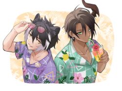  2boys adjusting_eyewear animal_ears aragami_oga black_hair brown_hair collared_shirt cropped_arm cropped_torso cup dark-skinned_male dark_skin demon_horns drink drinking drinking_straw drinking_straw_in_mouth earrings eyewear_on_head fingernails flower glass green_shirt grin hawaiian_shirt hibiscus highres holding holding_cup holding_drink hololive_super_expo_2024_outfit holostars horns ice ice_cube jackal_boy jackal_ears jewelry kageyama_shien leaf leaf_background light_blush male_focus mioto_(tsubsq_m) multicolored_hair multiple_boys official_alternate_costume palm_leaf pink-tinted_eyewear purple_shirt red_flower shirt short_sleeves single_horn smile sunglasses teeth tinted_eyewear upper_body virtual_youtuber white_hair yellow_background yellow_eyes 