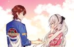  1boy 1girl ao_no_kiseki black_hairband blue_jacket brown_hair closed_mouth clouds eiyuu_densetsu elie_macdowell facing_another grey_hair hairband jacket lloyd_bannings long_hair pink_jacket pink_sky print_jacket short_hair sky smile soap_(user_kghh4755) tearing_up upper_body very_long_hair zero_no_kiseki 