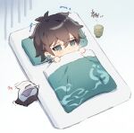  1boy 1other antenna_hair blanket chibi closed_mouth cup dan_heng_(honkai:_star_rail) earrings furrowed_brow green_eyes highres honkai:_star_rail honkai_(series) jewelry lying on_back pillow red_eyeliner short_hair sick simple_background ssuk_bread translation_request trembling under_covers warp_trotter_(honkai:_star_rail) 