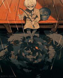  1boy artist_name bucket closed_mouth coat collared_shirt commentary_request crossed_ankles crossed_bangs dark-skinned_male dark_skin fish fishing fishing_rod hair_between_eyes highres holding holding_fishing_rod instagram_username jimini_shijimi long_sleeves looking_ahead necktie original pier shirt short_hair sitting skeb_username solo twitter_username water white-haired_man_(jimini_shijimi) white_hair 