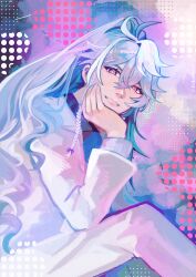  1boy absurdres alternate_costume alternate_hair_length_(longer) androgynous antenna_hair bishounen blue_hair braid elbow_on_thigh elbow_rest hakoot hand_on_own_face head_rest highres holostars holostars_english long_hair long_sleeves male_focus octavio official_alternate_hairstyle pants pink_eyes ponytail sitting smile solo suit virtual_youtuber white_pants white_suit 