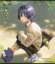  1boy :p alternate_costume animalization arm_on_knee bag black_hair black_pants blunt_ends brown_sleeves brown_sweater casual cat collared_shirt commentary_request contemporary cross-laced_shoes eyeliner feathers fingernails from_side full_body gem genshin_impact grass green_gem hair_intakes heart long_sleeves looking_at_viewer makeup male_focus nonoji_(nonoji_ekaki) pants person_and_animalization pom_pom_(clothes) purple_cat purple_ribbon red_eyeliner red_ribbon ribbon scaramouche_(cat)_(genshin_impact) scaramouche_(genshin_impact) shadow shirt shoes shoulder_bag sneakers solo squatting sweater tongue tongue_out tree_shade tsurime twitter_username undershirt violet_eyes vision_(genshin_impact) watermark white_shirt white_shoes wispy_bangs wolf_cut yellow_feathers zipper 