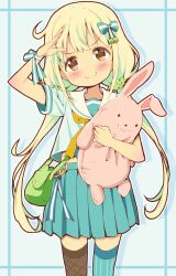  1girl asymmetrical_legwear bag blonde_hair blue_background blue_skirt blue_thighhighs blush bow bowtie brown_eyes brown_thighhighs closed_mouth colored_inner_hair colored_shadow cowboy_shot drop_shadow fishnet_thighhighs fishnets futaba_anzu green_hair green_ribbon green_scrunchie hair_ornament hair_ribbon hair_scrunchie hand_up holding holding_stuffed_toy idolmaster idolmaster_cinderella_girls long_hair looking_at_viewer low_twintails michii_yuuki midriff_peek multicolored_hair pleated_skirt pom_pom_(clothes) pom_pom_hair_ornament ribbon sailor_collar salute school_uniform scrunchie serafuku shadow shirt short_sleeves shoulder_bag skirt smile solo standing stuffed_animal stuffed_rabbit stuffed_toy thigh-highs twintails two-tone_hair v-shaped_eyebrows very_long_hair white_sailor_collar white_serafuku white_shirt wrist_ribbon yellow_bow yellow_bowtie zettai_ryouiki 