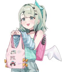  1girl @_@ absurdres arm_warmers bag bandaid bandaid_hair_ornament blue_shorts blush camisole character_print collar collarbone green_camisole green_eyes green_hair hair_ornament hairclip heart heart_hair_ornament highres holding holding_bag multiple_hairclips official_alternate_costume open_mouth pink_bag reim1k shorts simple_background solo striped_arm_warmers sunna_(delusions_in_business)_(zenless_zone_zero) sunna_(zenless_zone_zero) sweat upper_body white_background white_wings winged_bag wings zenless_zone_zero 