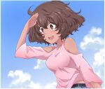  1girl akiyama_yukari arm_up blue_sky blush breasts brown_eyes brown_hair clouds day girls_und_panzer hazuki_haru highres medium_breasts messy_hair open_mouth outdoors short_hair sky smile solo tan teeth upper_teeth_only 