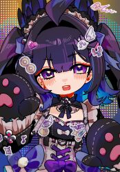  1girl :d ahoge artist_name blush commentary decora deformed enna_alouette enna_alouette_(maid) head_wings highres looking_at_viewer nijisanji nijisanji_en oven_mitts purple_hair qwo_seven signature smile solo twitter_username two_side_up untranslatable_commentary upper_body violet_eyes virtual_youtuber wings 