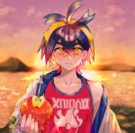 1boy black_hair blurry blurry_background closed_mouth clouds collarbone colored_inner_hair commentary_request crossed_bangs dipplin frown hair_between_eyes hairband highres holding holding_pokemon jacket kieran_(pokemon) male_focus mofumofuyarou mole mole_on_neck multicolored_hair off_shoulder outdoors pokemon pokemon_(creature) pokemon_sv red_shirt shirt sky sleeveless sleeveless_shirt tank_top twilight upper_body white_jacket yellow_eyes yellow_hairband 