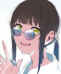  1girl black_hair hews highres jacket light_blush long_hair long_sleeves looking_at_viewer open_mouth original ponytail round_eyewear sidelocks simple_background solo sunglasses sweat teeth tongue upper_body waving white_background white_jacket yellow_eyes 