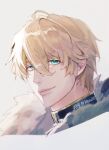  1boy aqua_eyes blonde_hair closed_mouth cropped_head double-parted_bangs fate/grand_order fate_(series) fur_trim gawain_(fate) grey_background highres kooou102 looking_at_viewer male_focus portrait short_hair simple_background smile solo 