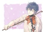  1boy border cardigan given hair_between_eyes highres instrument male_focus messy_hair murata_ugetsu music pink_background playing_instrument short_hair solo twitter_username umi8315 upper_body violin white_border yellow_eyes 