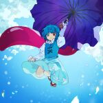  1girl blue_eyes blue_hair blue_skirt blue_sky blue_umbrella blue_vest closed_mouth clouds commentary_request day flat_chest frilled_sleeves frills heterochromia holding holding_umbrella juliet_sleeves kaigen_1025 long_sleeves puffy_sleeves red_eyes sandals shirt skirt sky smile tatara_kogasa touhou umbrella vest white_shirt 