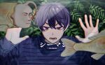  1boy against_glass angry bags_under_eyes blurry blurry_background commentary_request copyright_name crossover fish fish_tank frown glaring hands_up highres human_head jack-o&#039;_ran-tan long_sleeves looking_at_viewer male_focus napoli_no_otokotachi open_mouth purple_hair purple_sweater seaman seaman_(game_character) short_hair solo straight-on striped striped_sweater sweatdrop sweater upper_body v-shaped_eyebrows violet_eyes za_(sametapizza_) 