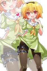  3105lave clothes_lift fang_out higurashi_no_naku_koro_ni houjou_satoko red_eyes seifuku stockings white_background yellow_eyes 