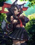  1girl animal_ear_fluff animal_ears bare_shoulders bell black_hair black_shirt black_skirt choker closed_mouth cowboy_shot detached_sleeves double-parted_bangs highres hololive long_hair looking_at_viewer midriff multicolored_hair ookami_mio ookami_mio_(1st_costume) red_choker school_uniform serafuku shirt skirt solo tail umbra_heartt virtual_youtuber wolf_ears yellow_eyes 