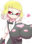  1boy black_bow black_bowtie black_pants blonde_hair bow bowtie closed_mouth collarbone collared_shirt commentary_request fuyu_noke heart inkling inkling_boy medium_hair pants pointy_ears red_eyes shirt simple_background solo splatoon_(series) splatoon_3 suspenders tentacle_hair white_background white_shirt 