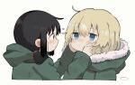  2girls black_eyes black_hair blonde_hair blue_eyes blush chito_(shoujo_shuumatsu_ryokou) closed_mouth coat cropped_torso fur-trimmed_coat fur_trim green_coat hands_on_another&#039;s_cheeks hands_on_another&#039;s_face highres hood hood_down hooded_coat multiple_girls nuko_(shoujo_shuumatsu_ryokou) short_hair shoujo_shuumatsu_ryokou simple_background upper_body yoyohachi yuuri_(shoujo_shuumatsu_ryokou) 