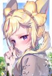  1girl absurdres animal_ears blonde_hair blurry blurry_background blurry_foreground blush commentary_request embarrassed flower fox_ears fox_girl from_side grass hair_twirling hand_up heart heart-shaped_pupils highres hololive kio_is_here long_hair looking_at_viewer multicolored_hair official_alternate_costume omaru_polka omaru_polka_(3rd_costume) pink_hair portrait side_ponytail solo streaked_hair symbol-shaped_pupils violet_eyes virtual_youtuber white_flower 