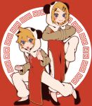  1boy 1girl 271rw animal_hood blonde_hair blue_eyes blush_stickers chinese_clothes fighting_stance full_body hair_ornament hairclip hands_in_opposite_sleeves hood hood_up kagamine_len kagamine_rin long_sleeves looking_at_viewer open_mouth panda_hood pants short_hair side_slit smile standing standing_on_one_leg vocaloid yi_er_fan_club_(vocaloid) 