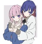  2girls atenaba blue_eyes blue_hair blue_sweater braid closed_mouth colored_inner_hair double_v french_braid grey_background hands_on_another&#039;s_wrists highres hug hug_from_behind kaf_(kamitsubaki_studio) kamitsubaki_studio long_sleeves looking_at_viewer multicolored_hair multiple_girls parted_lips pink_hair redhead rim_(kamitsubaki_studio) shirt sweater twin_braids two-tone_background upper_body v white_background white_shirt yellow_pupils 