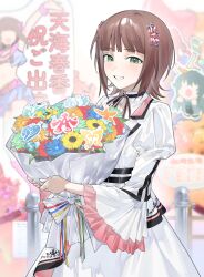  1girl amami_haruka blunt_bangs bouquet brown_hair commentary_request dress green_eyes grin hair_ornament highres holding holding_bouquet idolmaster idolmaster_(classic) juliet_sleeves long_sleeves looking_at_viewer midriff official_alternate_costume puffy_sleeves short_hair smile solo standing vickyycy99 white_dress you_and_i!_(idolmaster) 