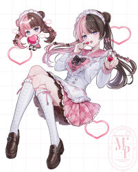  1girl braid brown_hair brown_nails brown_shoes chibi commentary_request full_body hand_up highres kneehighs loafers long_hair long_sleeves looking_at_viewer maoupiisuke multicolored_hair open_mouth pink_hair pink_nails pink_sailor_collar pink_skirt sailor_collar shoes skirt socks split-color_hair tachibana_hinano teeth two-tone_hair upper_teeth_only virtual_youtuber vspo! white_socks 
