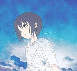  1girl backpack bag blending blue_sky blush clouds grey_eyes grey_hair kurosaki_honoka light_smile looking_to_the_side nekopantsu_(blt) shirt short_hair sky solo t-shirt upper_body yama_no_susume 