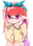  1girl blue_bow blue_hairband bow bow_hairband closed_mouth commentary_request eyelashes hair_bow hairband highres hood hoodie inkling inkling_girl inkling_player_character long_hair looking_at_viewer pink_hoodie redhead simple_background sleeves_past_wrists smile solo splatoon_(series) squatting tentacle_hair two-tone_hoodie violet_eyes vmux3442 white_background yellow_hoodie 