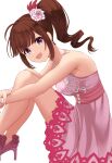  1girl :d ahoge armpits bare_shoulders breasts brown_hair dot_nose dress earrings eyelashes flower hair_flower hair_ornament high_heels highres iceman550787 idolmaster idolmaster_million_live! idolmaster_million_live!_theater_days jewelry large_breasts leaning_forward looking_at_viewer looking_to_the_side necklace official_alternate_costume open_mouth pink_dress pink_footwear side_ponytail sidelocks simple_background sitting smile solo violet_eyes white_background yokoyama_nao 